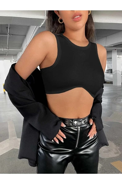 Kadın Siyah Bisiklet Yaka Asimetrik Crop Top Büstiyer