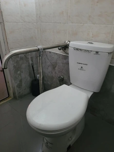 YENİ T ENGELLİ TUTUNMA BARI BANYO WC PASLANMAZ MAT SATİNE YÜZEYLİ - 3