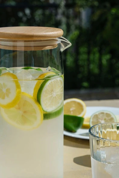 Linn - Bambu Kapaklı Vakumlu Isıya Dayanıklı Borosilikat Cam Sürahi 1000 ml - 6