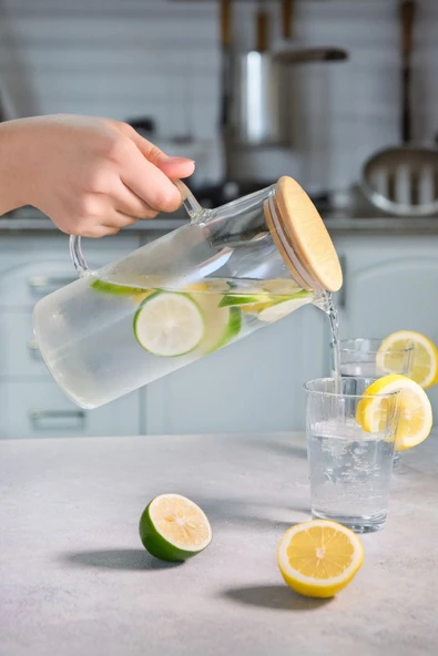 Linn - Bambu Kapaklı Vakumlu Isıya Dayanıklı Borosilikat Cam Sürahi 1000 ml - 2