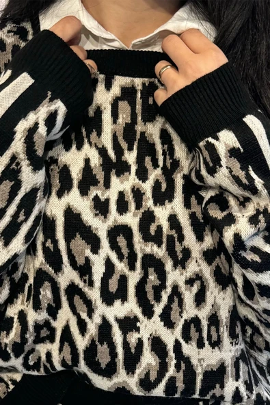 KZK003 LEOPAR DESEN KOL VE BEL KISMI SİYAH ŞERİTLİ KAZAK - 4