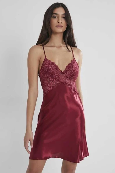 Pierre Cardin Bordo Saten Güpürlü Gecelik 608