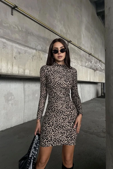 Leopar Desenli Süet Dik Yaka Mini Elbise - 6