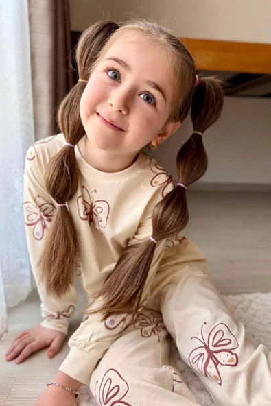 Kız Çocuk Bilekleri Manşetli Kelebek Desenli Krem Pijama Takımı - Resim 4