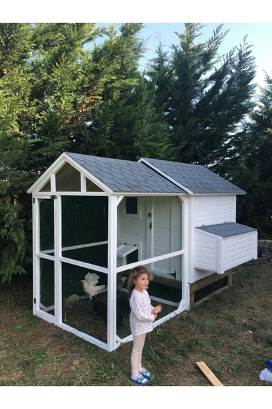 Kemirgen Market Ahşap Bahçeli Tavuk Kümesi ürün görseli