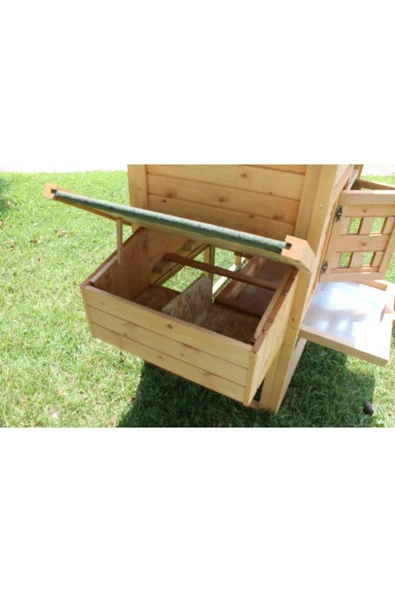 De Mobilya V Çatılı Ahşap Tavuk Kümesi - Resim 3