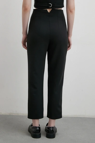 Önü Pensli Skinny Kumaş Pantolon Siyah - Resim 6