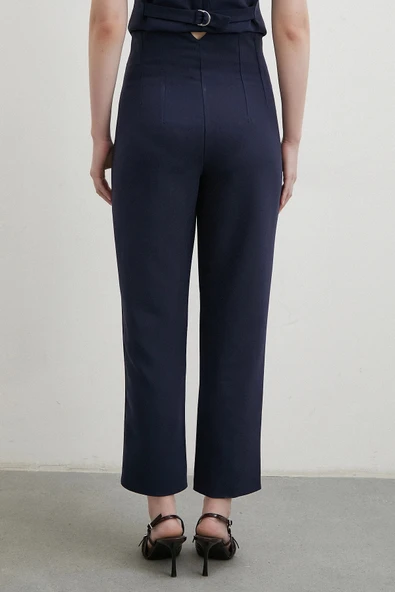 Önü Pensli Skinny Kumaş Pantolon Lacivert - 6