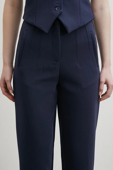 Önü Pensli Skinny Kumaş Pantolon Lacivert - 5