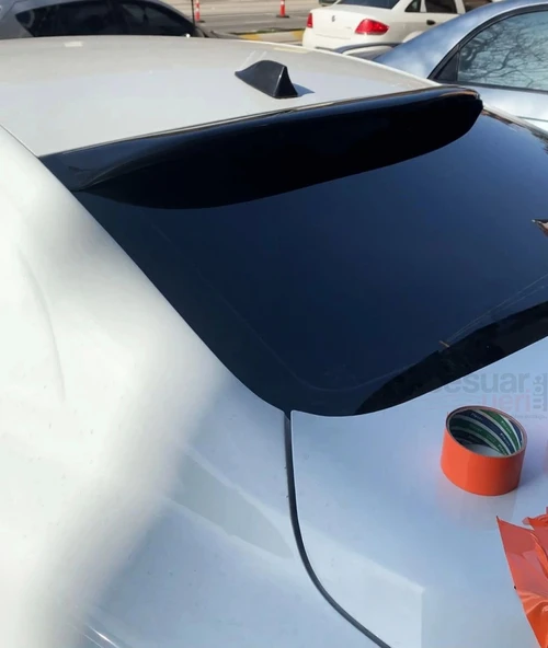 Renault Megane4 Arka Cam Üstü Spoiler Parlak Siyah Spoyler - 2