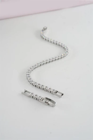 Kadın 316 L Çelik Vip Seri Antialerjik Baget Zirkon Taşlı Su Yolu Bileklik  Ölçüleri 17cm + 3 cm uzatma 4MM Taş Boyutu - Resim 6