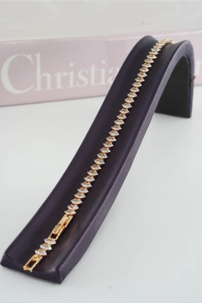 Kadın 316 L Çelik Vip Seri Antialerjik Baget Zirkon Taşlı Su Yolu Bileklik  Ölçüleri 17cm + 3 cm uzatma 6 MM Taş Boyutu ürün görseli