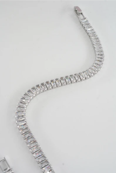 Kadın 316 L Çelik Vip Seri Antialerjik Baget Zirkon Taşlı Su Yolu Bileklik  Ölçüleri 17cm + 3 cm uzatma 6 MM Taş Boyutu - Resim 2