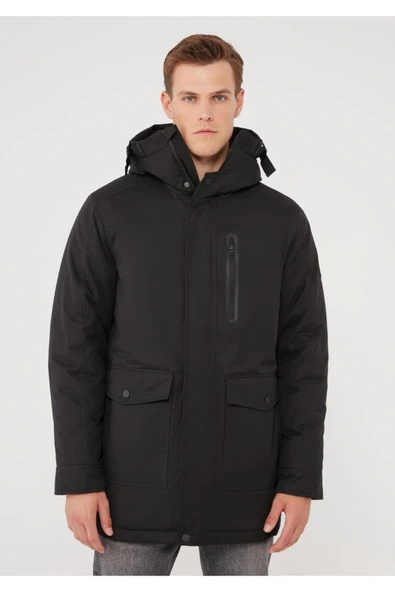 Mavi Kapüşonlu Siyah Parka - 3