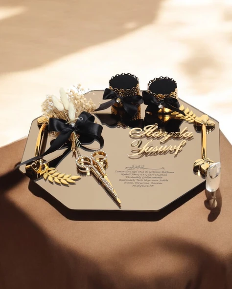 Affinity Gold Söz Nişan Yüzük Tepsisi Siyah