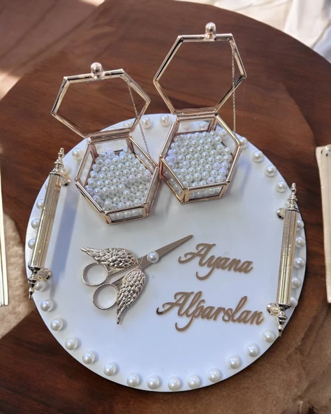 Ansel Gold İncili Söz Nişan Tepsisi Beyaz