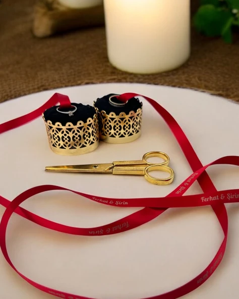 Armonia Gold Kadife Yükselti ve Söz Makası Seti krem