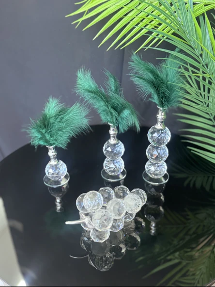 Cascade Dekoratif Gümüş Tüylük ve Üzüm krem