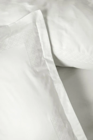 Cotton Box Brode Nakışlı Çift Kişilik Saten Nevresim Takımı Galant Beyaz - 2