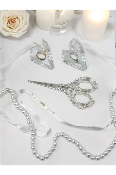 Pietra Kristal Cam Yüzük Yükselticisi ve Söz Makası Seti  Beyaz
