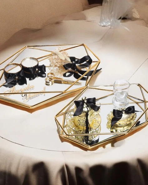Elation Gold Prizma Söz Nişan Tepsisi ve Damat Kahve Fincan Tepsi Seti  Siyah