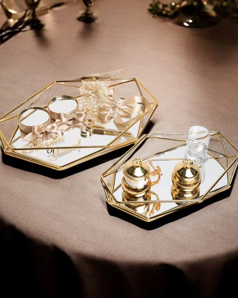 Elation Gold Prizma Söz Nişan Tepsisi ve Damat Kahve Fincan Tepsi Seti  BRONZ