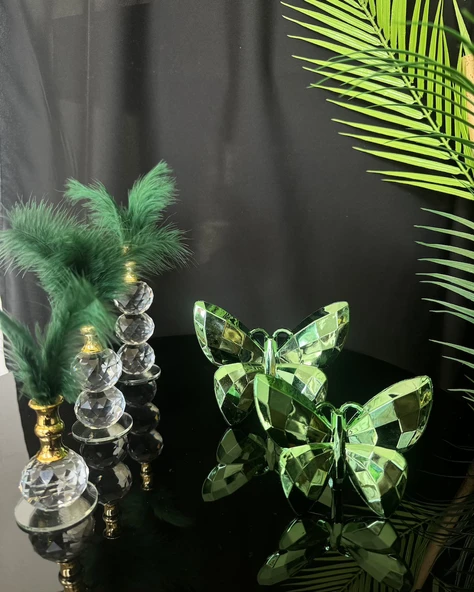 Solace Gold Dekoratif Kelebek ve Tüylük Beyaz