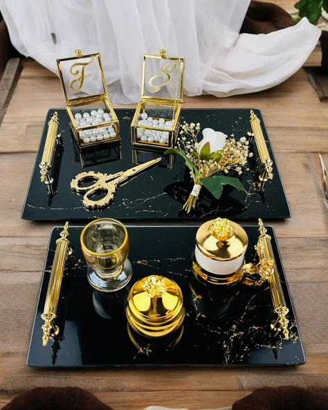 Heartfelt Siyah Desenli Cam Söz Tepsisi GRİ