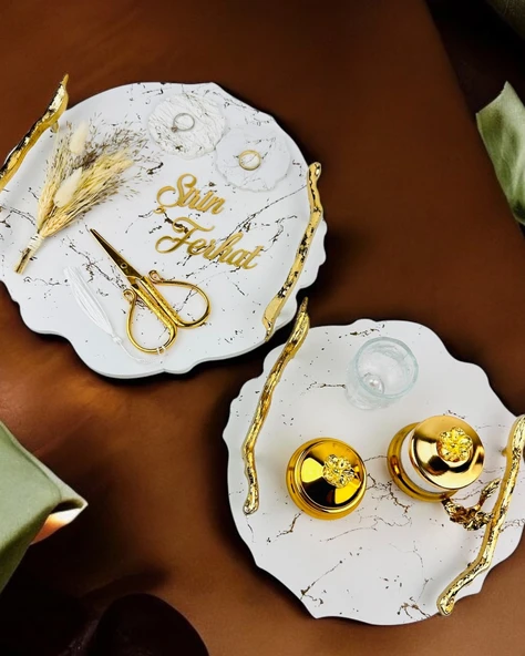 Devotiony Felsefesiyle Gold Polyester Söz ve Nişan Tepsisi   gold