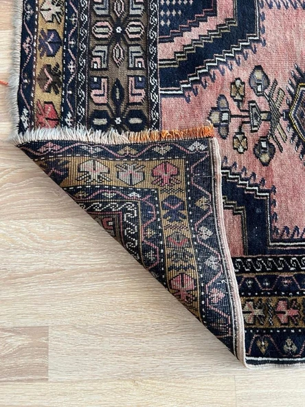 95 x 158 cm Antik Türk Halısı, Nostaljik Uşak Halısı, El Yapımı Yıkanabilir Yün Halı, Vintage Tutkunları İçin Ev Dekoru - 4