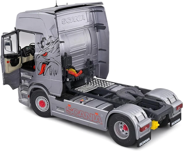 Solido 1:24 Scania 580S Highline Custom Silver 2023 - Resim 3