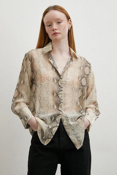 Yılan Derisi Desenli Tül Gömlek Bej - 4