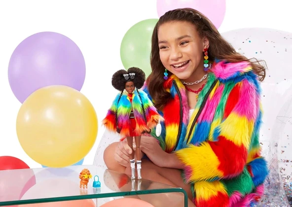 Barbie Extra Gökkuşağı Renkli Ceketli Bebek GVR04 - 2