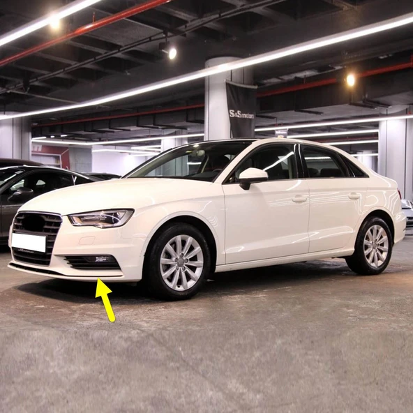 Audi A3 Sedan 2013-2016 Sol Sis Far Çerçevesi Alt Çıtası 8V5807533
