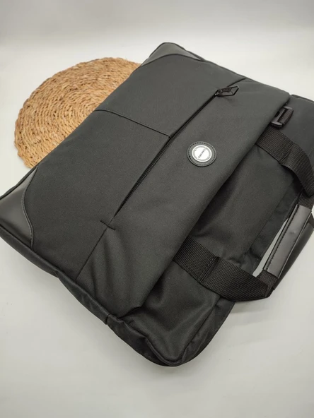 Büyük Boy Bilgisayar Notebook Çantası 17.3 İnç