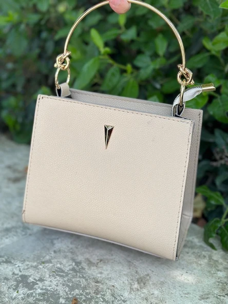 Gold Metal Düğüm Detaylı Saplı Askılı El Çantası ürün görseli