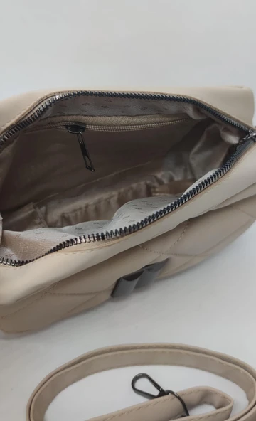 Kapitone Desenli Fermuar ve Kapaklı Çift Bölmeli Çanta - Resim 6