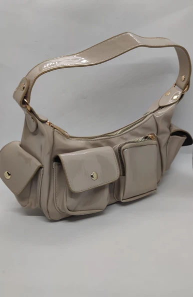 Küçük Boy Çok Cepli Rugan Kol Çantası - Resim 3