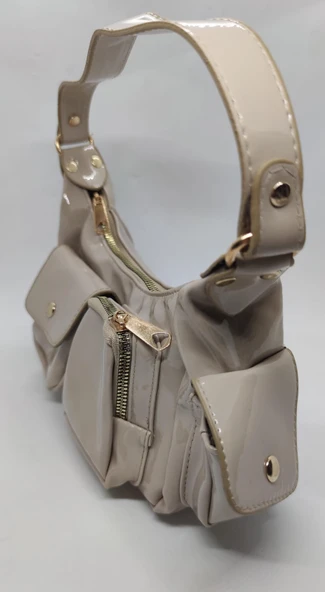 Küçük Boy Çok Cepli Rugan Kol Çantası - Resim 5