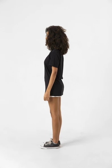Happy New Year 2025 Essential Siyah Kadın V yaka Tshirt - 4