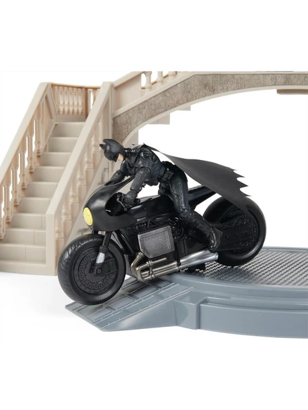 Batman 1068398 Batman Batcave Film Anları 1 Araç + 2 Figür -Spinmaster - 3