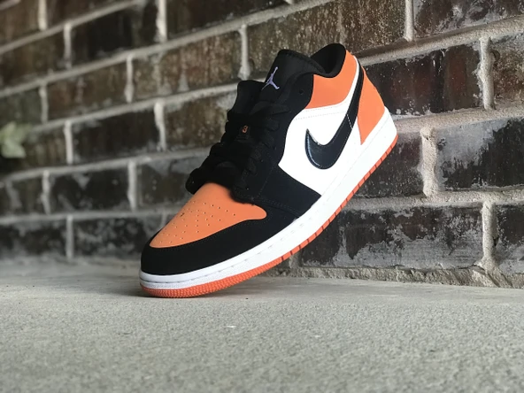 Air Jordan 1 Low Shattered Backboard