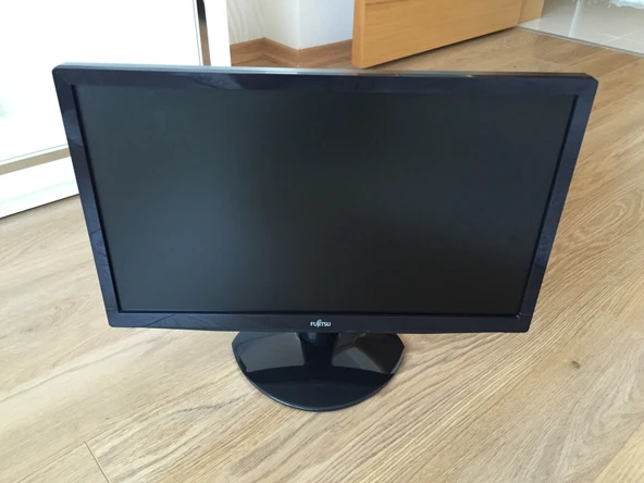 Fujitsu L20T-4 20 inç Led Monitör Hoparlörlü VGA DVI 2.El Monitör KULLANILMIŞ - 3