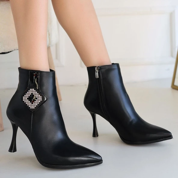 Moose Siyah Cilt Topuklu Bot - 8