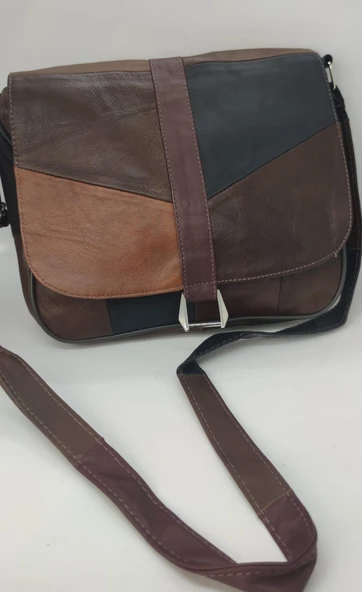 Hakiki Deri Kapitone Model Çapraz Çanta ürün görseli