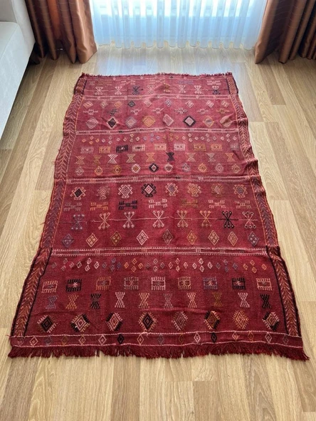 190x120 cm El Dokuma Türk Kilim, Ender Desenli Kırmızı Kilim, Akrep ve Koç Boynuzlu Motifler, Boho Stili Eşsiz Kilim