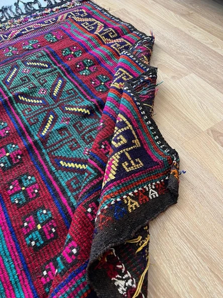 170x116 cm Bohem Stili Türk Kilim, Geometrik ve Koç Boynuzlu Motifler, Canlı Mavi ve Bordo Renkler, El Dokuma Kilim - 10