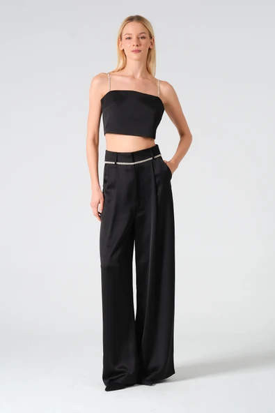 Taş Askılı Saten Crop Bluz Siyah