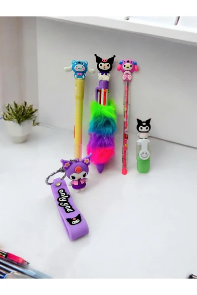 6 Renk Tüylü Tükenmez Kalem Kuromi ,My Melody  yumurtlayan kalem ve ışıklı kalem anahtarlık seti