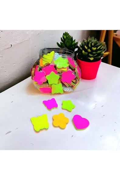 RENKLİ ŞEKİLLİ POSTİT KAGIT  Postit Yapışkanlı Kağıt 5  Adet